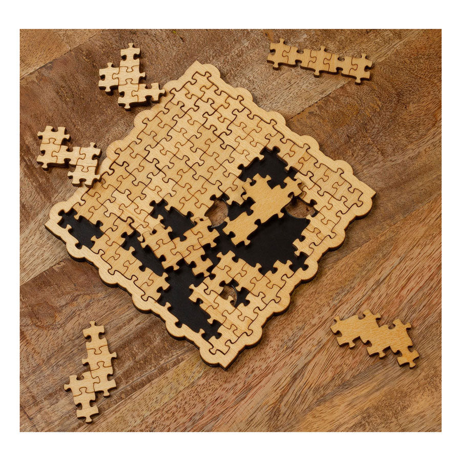 Aktuelles Spielzeug, kein Puzzle