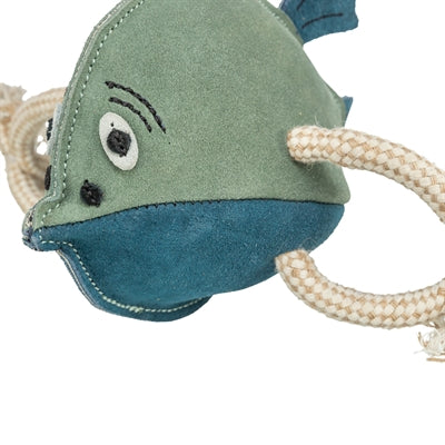 Trixie Fischleder mit Seil