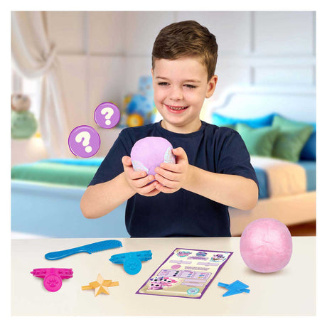 Moose Toys Scruff A Luvs – Zwillings-Fantasie-Kuscheltiere im Tragekorb – 2 magische, geheimnisvolle Plüsch-Kuscheltiere