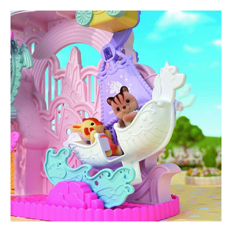 Sylvanian Family 5841 Baby-Traumpark inklusive 1 samtweicher Spielfigur