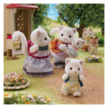 Sylvanian Family Schneeleopardenfamilie – 4 samtweiche Figuren – 5814