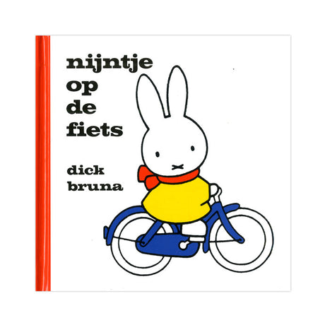 Zentrales Buchhaus Miffy auf dem Fahrrad