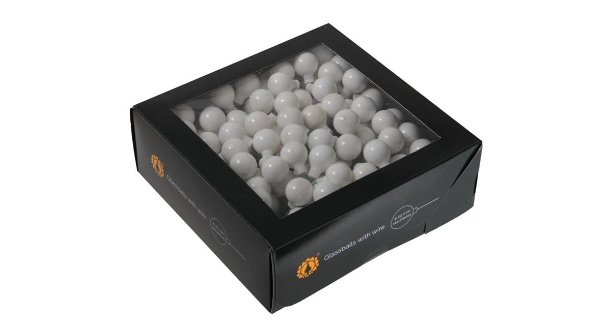 W b. 144 glassballs wire white opal 20 mm
