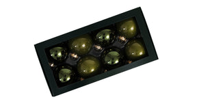 W b. 8 glassballs cap pine opal 80 mm