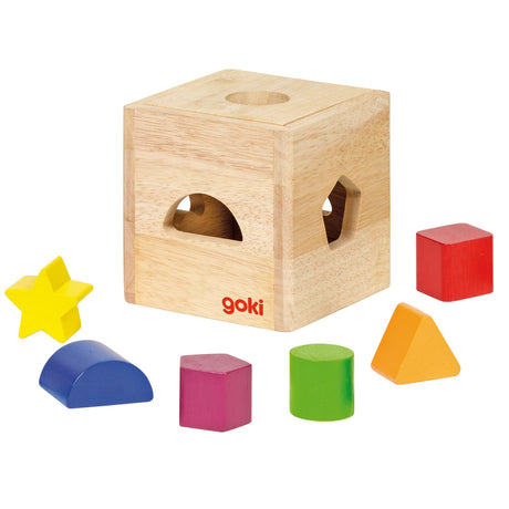 Goki Sortierwürfel aus Holz mit Blöcken