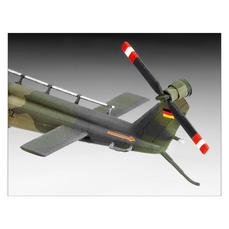 Revell Modellbausatz Militärfahrzeuge – 04444 Bell uh-1d – SAR-Kunststoff – 1:72 – Modellbau