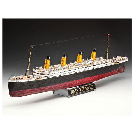 Revell Geschenkset 100 Jahre Titanic