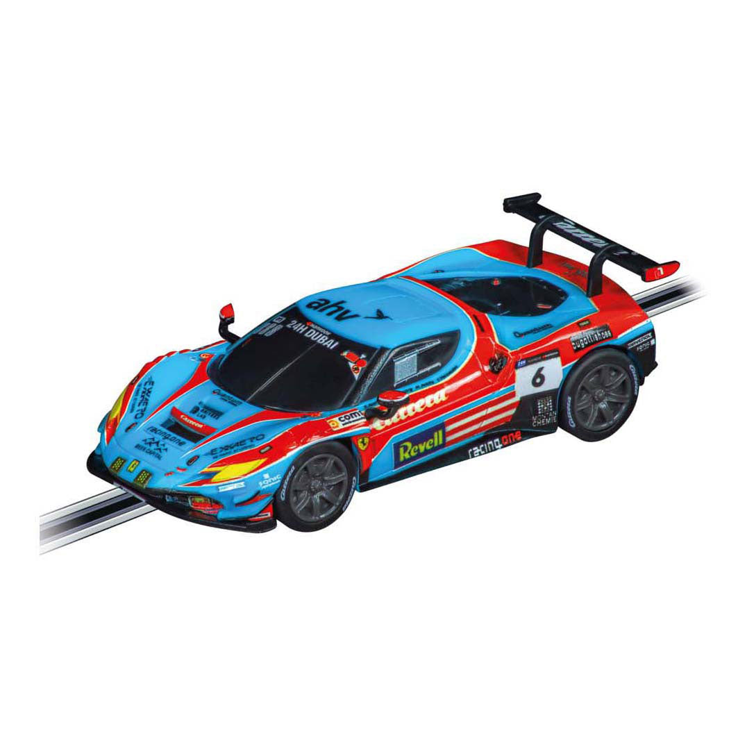 Carrera los!!! GT Racer Erweiterungsset 1:43 – BMW M4 GT3 vs. Ferrari 296 GT3