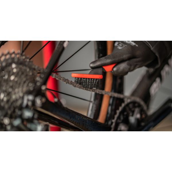 Reinigung von Bürsten Cyclon Detaillierung Pinsel B-040