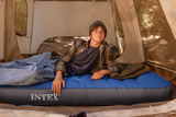 Intex 64011 Truaire Twin Dura-Beam Campingmatratze 191 x 99 x 22 cm + Quickfill USB150 Pumpe blau
