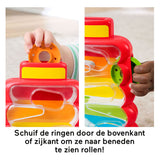 Fisher-Price-Rollringe im wackeligen Stapelturm