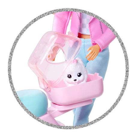 Simba Steffi mit Rollerfigur