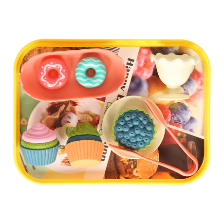 Tablett mit Spielkuchen, 14 Stück.