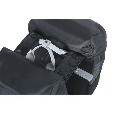 Basil Doppel-Fahrradtasche Meilen 34 Liter 13 x 26 x 35 cm (2x) - Schwarzkalk