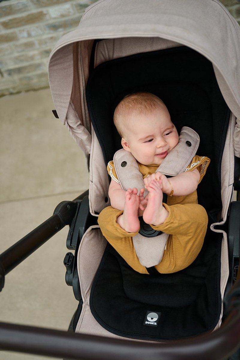 Dooky Buggy – Sitzauflage – Kisseneinlage – Schwarz – waschbar und schnell trocknend – für Buggy und Autositz