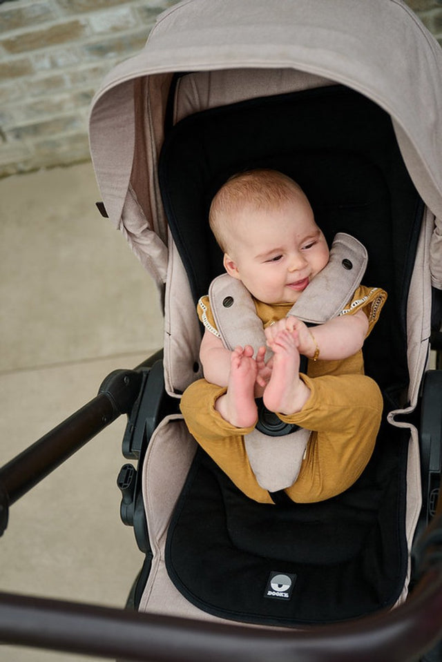 Dooky Buggy – Sitzauflage – Kisseneinlage – Schwarz – waschbar und schnell trocknend – für Buggy und Autositz