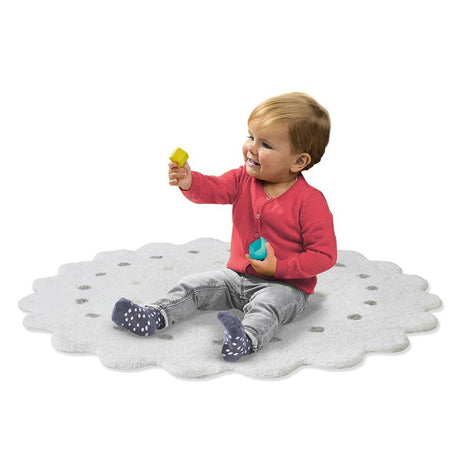Ses kreative kleine Talente sortieren Eier