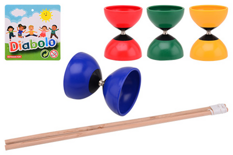 Outdoor-Spaß-Diabolo mit Holzstäben.