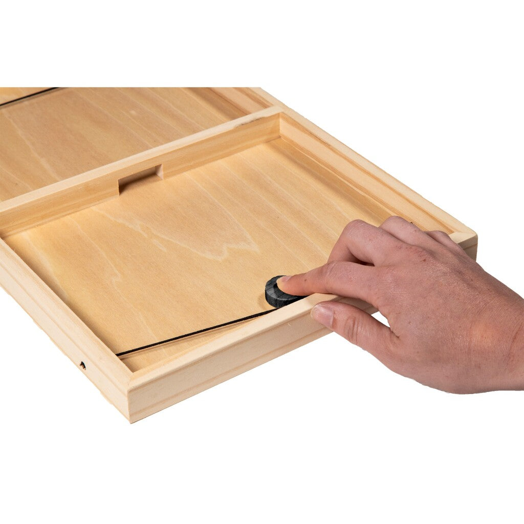 Einfaches Speed-Shuffle-Spiel aus Holz