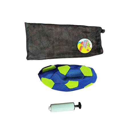 Sommerlicher aufblasbarer Ball mit Pumpe blaugrün