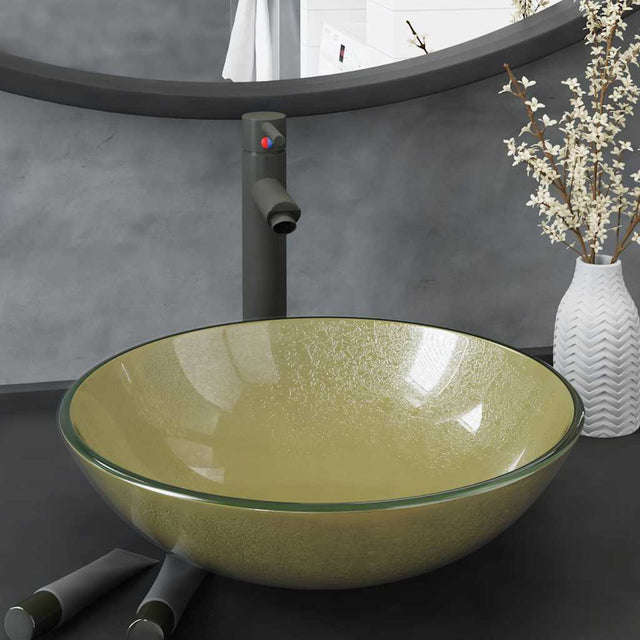 Vidaxl wastafel met kraan en pop-up afvoer gehard glas goudkleurig