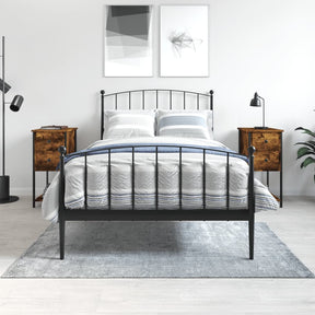 Vidaxl nachtkastjes 2 st 32x42x70 cm bewerkt hout gerookt eikenkleurig