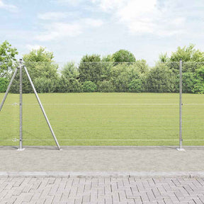 Vidaxl gelast draadhek met betonnen voetstuk 10 x 1,2 m zilver mesh