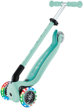 Globber Mitwachsroller – Go Up Active Lights Mint – Mint – leuchtende Räder – mit Schiebestange – höhenverstellbar – von 15 Monaten bis 9 Jahren