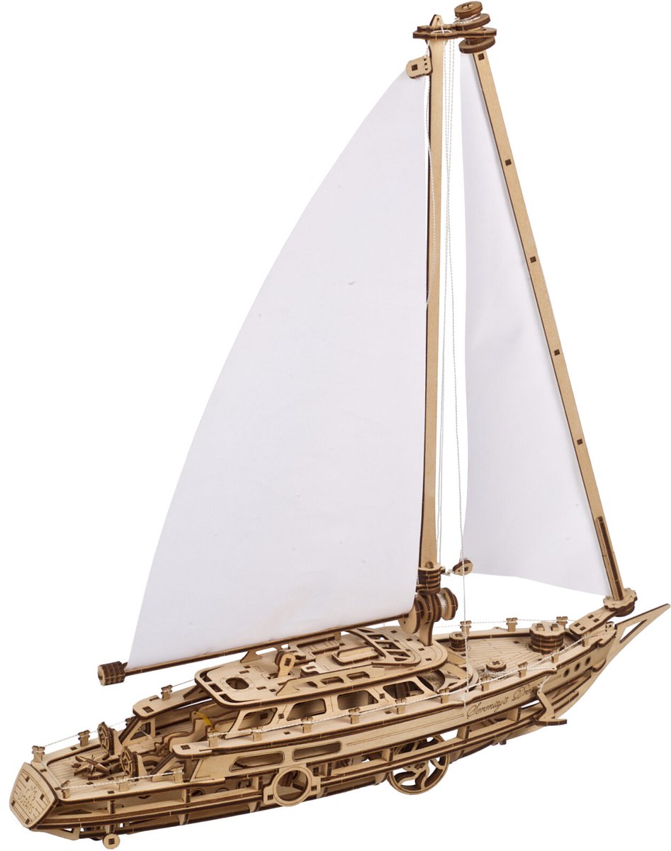 3D-Holzmodell von Ugears – der Traum eines Segelboots