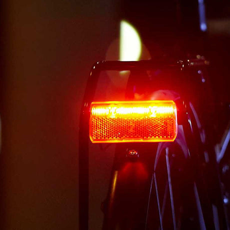 Schwalbe Busch Müller LED-Rücklicht Toplight Line Plus Rücklicht B M Toplight Line Brake Plus
