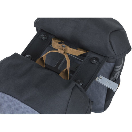Basil Doppelte Fahrradtasche Miles Mik 34 Liter 13 x 26 x 35 cm – Schwarzgrau