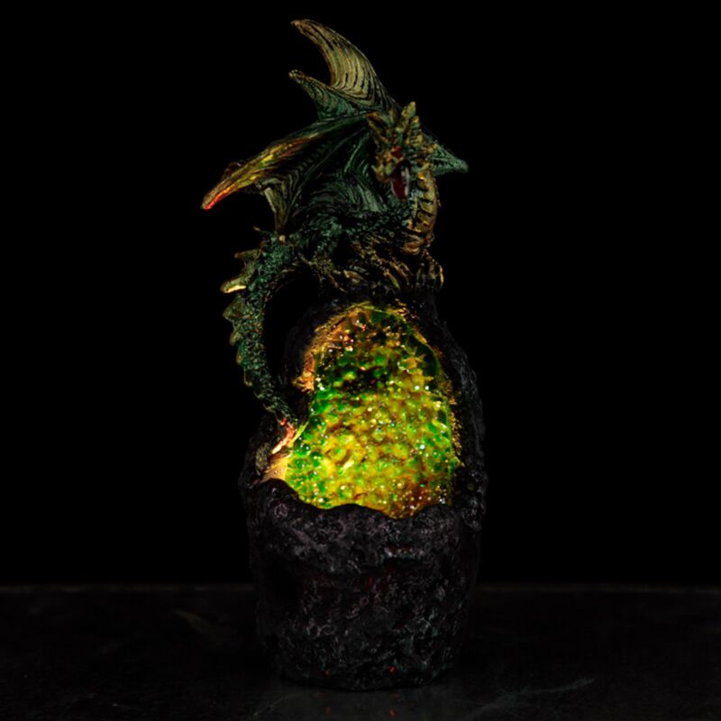 Dark Legends Kristallhöhle führte Drachen