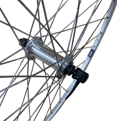 Roland Vorderrad 803413 28 13-622 Racing Alu. Chrina Altus QR Edelstahlspeichen