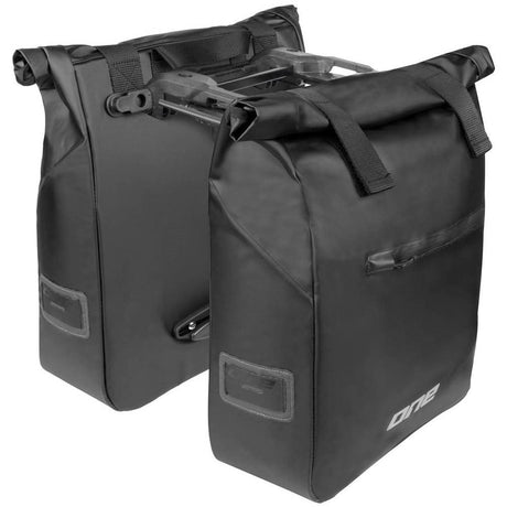 Eine einzelne Hecktasche, 2 Stück, schwarze RC-Taschen, 30 Avs