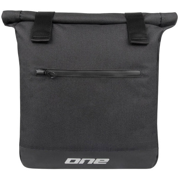 Eine einzelne Hecktasche, 2 Stück, schwarze RC-Taschen, 30 Avs