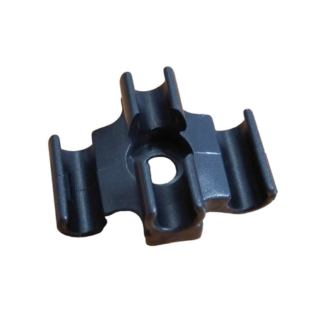 Bofix-Kabelteil. Kabelrahmenklemme 3-fach mit Parker A 25