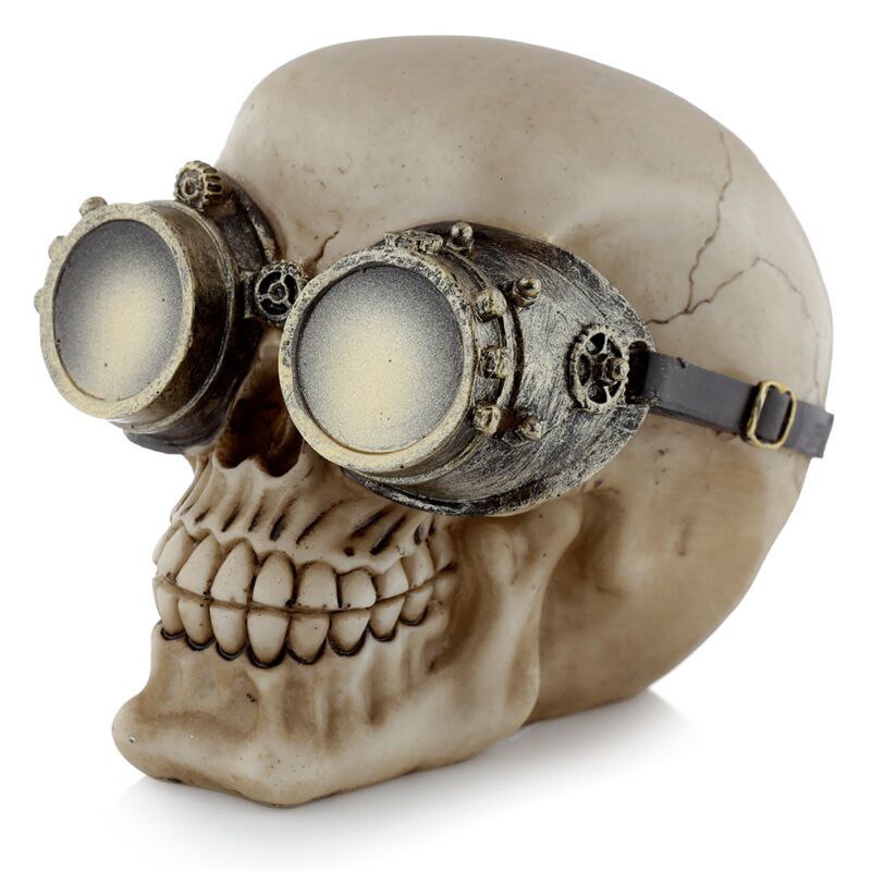 Wohnaccessoire im Steampunk-Stil mit Totenkopf und Brille