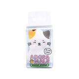 Adoramals Lola, die Katze, Make-up-Mixer-Schwamm