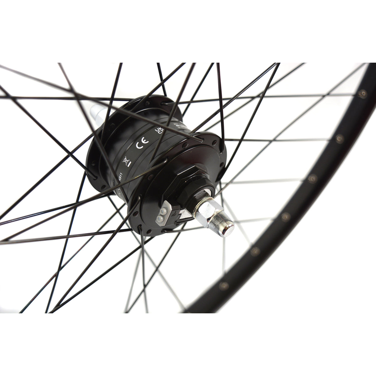 Velox Vorderrad Mach1 M910 28 Shimano Dyn. Scheibe schwarz