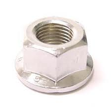 Nuss Hinterachse mit Kragen 3 8