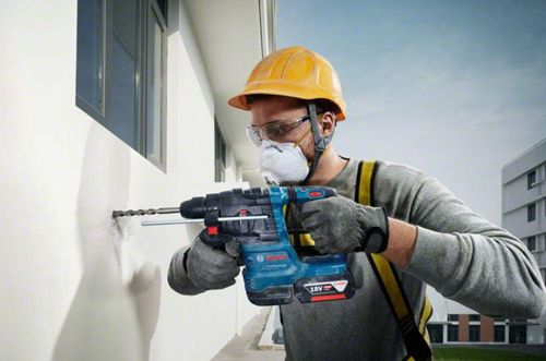 Bosch blauw bosch professional gbh 18v-22 - boorhamer - l-boxx - accu en lader niet meegeleverd - inclusief handgreep - machinedoek - diepteaanslag