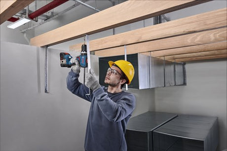 Bosch Blue GSB 18V-65 Akku-Schlagbohrschrauber | 2x GBA 18v 5,0 Ah gal 18v-40 Ladegerät – 06019n3303