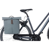 Basil Doppelte Fahrradtasche City Mik 28-32 Liter – Graphitblau