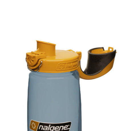 Nalgene On-the-Fly-Halteflasche mit Verschlussverschluss, 700-ml-Trinkflaschen (Graubeige)