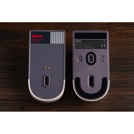 8bitdo Retro R8 Maus – N Edition (Grau Rot, 50 – 26000 dpi, Bluetooth USB-C 2,4 GHz)