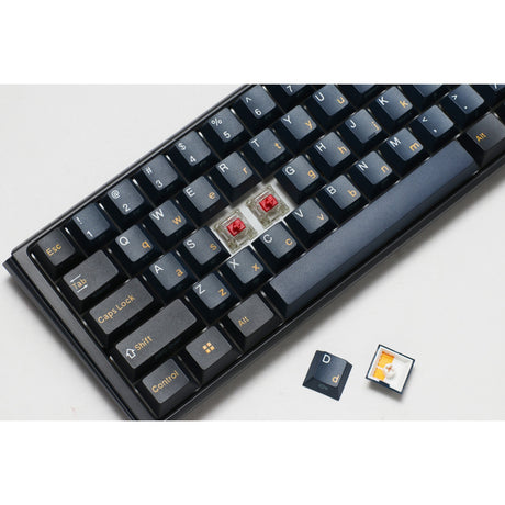 Mechanische Gaming-Tastatur Ducky One 3 Pro Mini RGB (Schwarz, US-Layout (QWERTZ), Cherry MX2A Braun, 60 %, RGB-LED, Double-Shot-PBT, Quack-Mechanik, Hot-Swap)