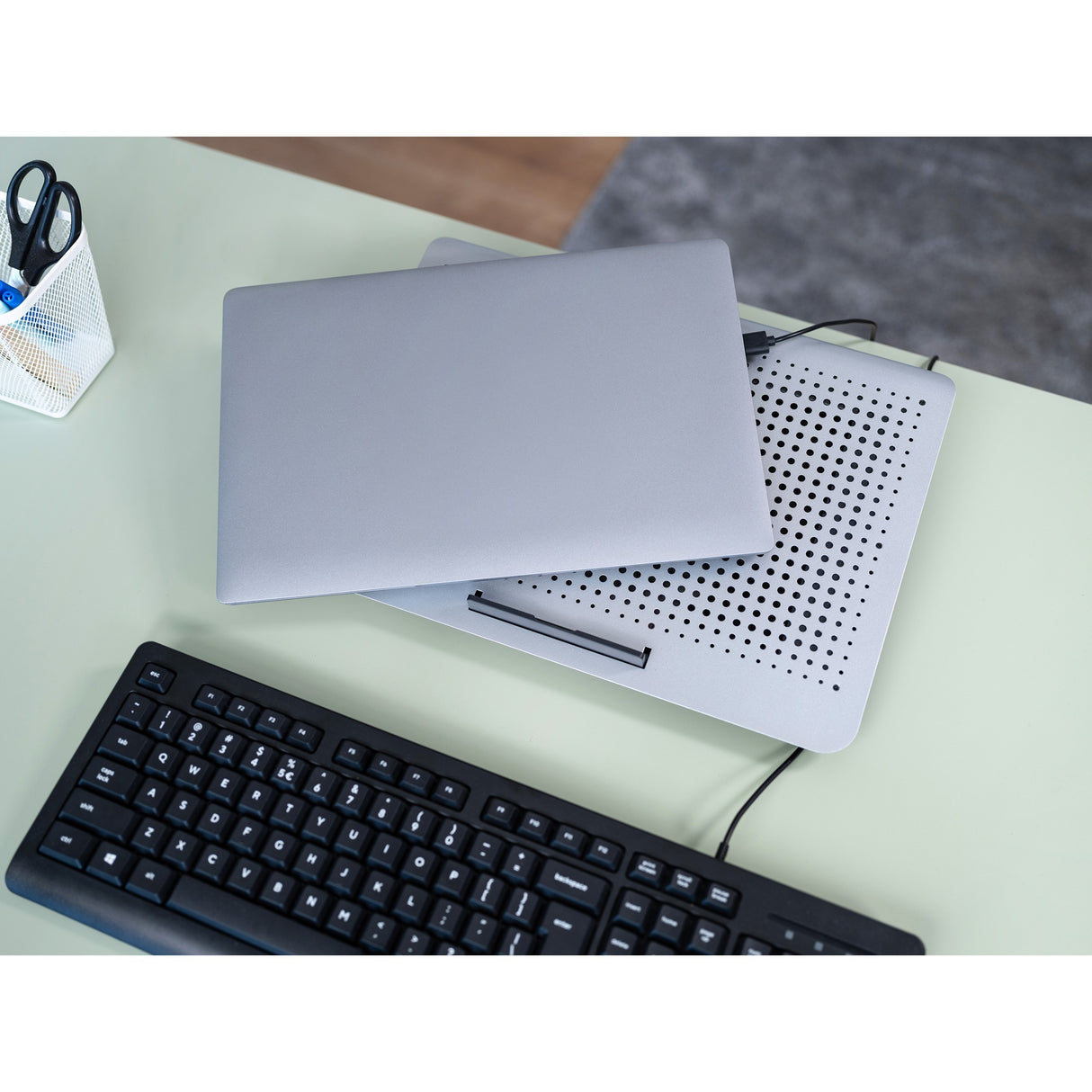 Vertrauen Sie dem Laptop-Kühlständer von Exto