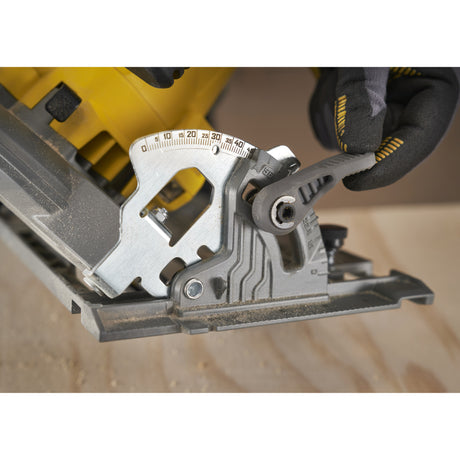 Stanley Fatmax V20 18 V Kreissäge 190 mm Handkreissäge (schwarz gelb, Akku und Ladegerät im Lieferumfang enthalten, mit Koffer)