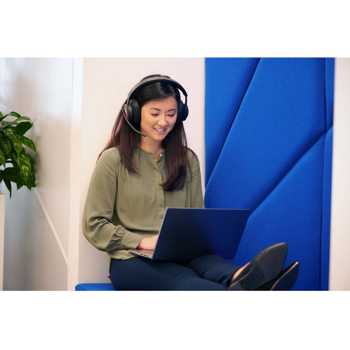 Kensington Kensington H3000 Bluetooth Over-Ear Headset