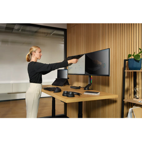 Kensington Pro Fit Ergo KB675 EQ TKL wiederaufladbare Tastatur (schwarz, EU-Layout (QWERTY), Membran, 80 % (TKL), Bluetooth, 2,4 GHz)